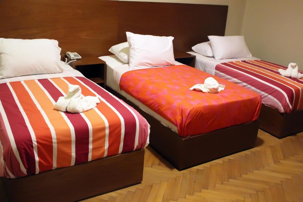 Triple Room with City View